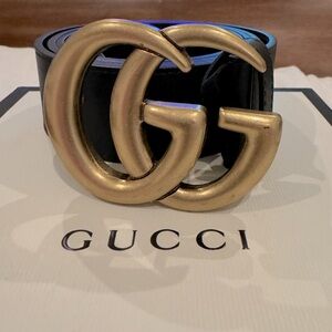 New never worn black Gucci leather belt sz100